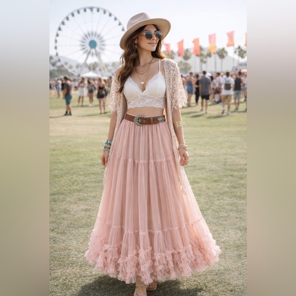Elegant Tulle Maxi Skirt- Pink - Picture 3 of 8